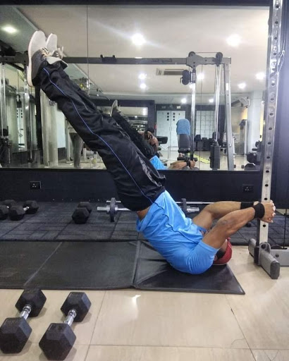 J.K U1 CERTIFIED FITNESS TRAINER UNISEX (FREELANCER) WEIGHT LOSS & STRENGTH TRAINING GYM