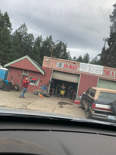Hiway tires and twins - Thumbnail
