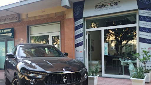 Italy Car - Visual