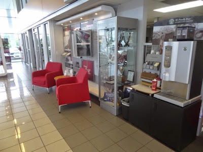 Photos of Modern Nissan of Winston Salem