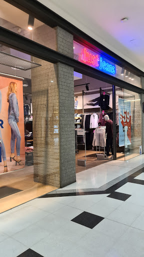 Just Jeans Geelong Logo