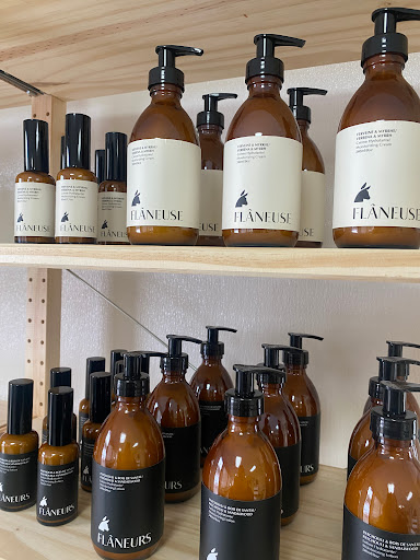 Flâneuse - Visual