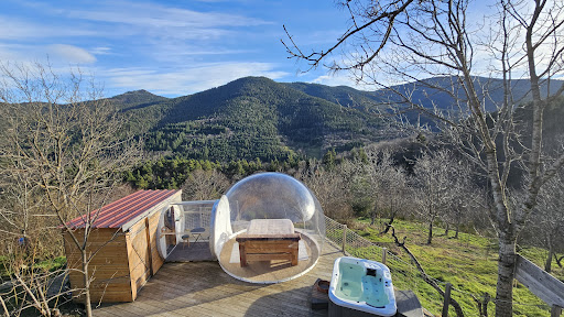 Photo de Cabanes Suspendues - SPA et Sauna privatifs à Satillieu (07290)