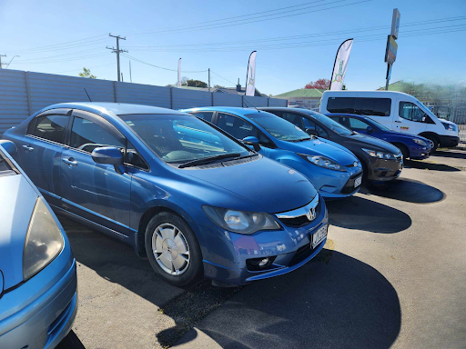 The Lott Rentals - Car & Van hire - Thumbnail
