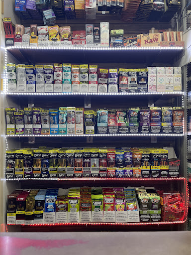 CJ'S MINI MART - Visual