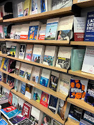 Photo n°24 de Librairie des Oiseaux - Ex Maison de la Presse à La Baule-Escoublac (Papeterie)