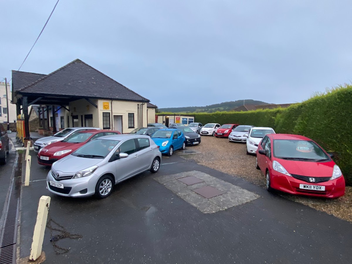 Colyford Cars