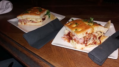 Photos of Caf&eacute; Europa