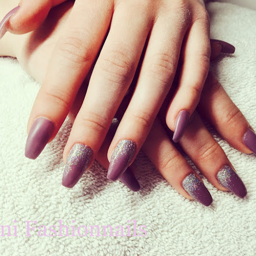 Gini Fashionnails