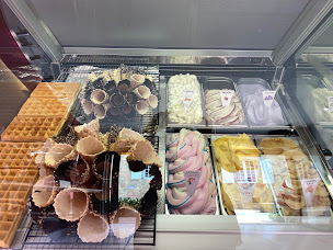 Photo n°19 de Le P'tit Glacier à Domme (Restaurant de sundae)