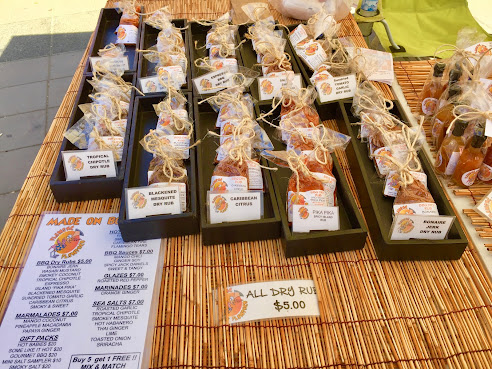 Bonaire Arts and Crafts Cruise Market by null