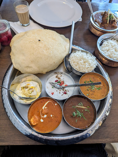 Bahadur - Visual