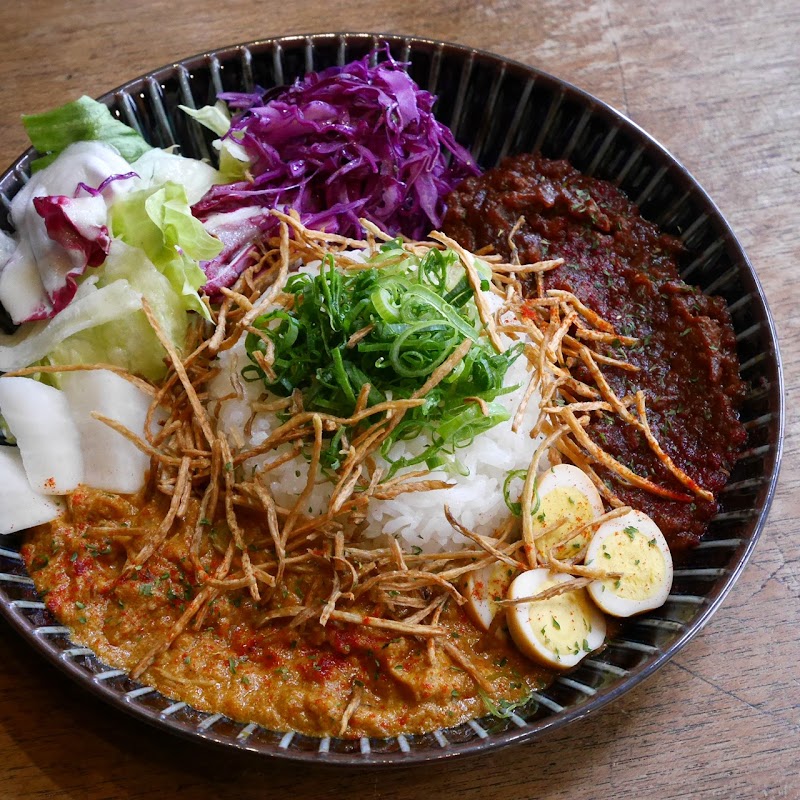 カモガワアーツアンドキッチン