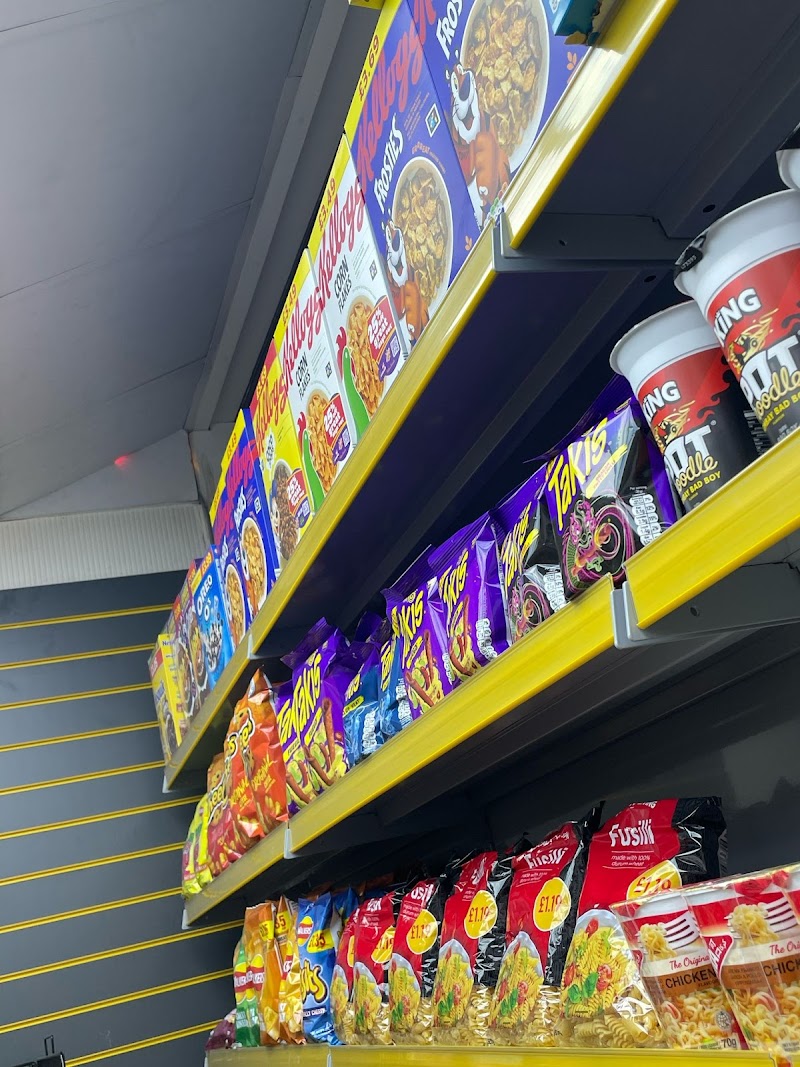 Convenience store speedy shop photo 3