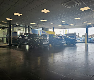 Photo n°37 de RENAULT MONTEREAU D.P.L. AUTOMOBILES - GROUPE MAURIN à Varennes-sur-Seine (Concessionnaire Renault)