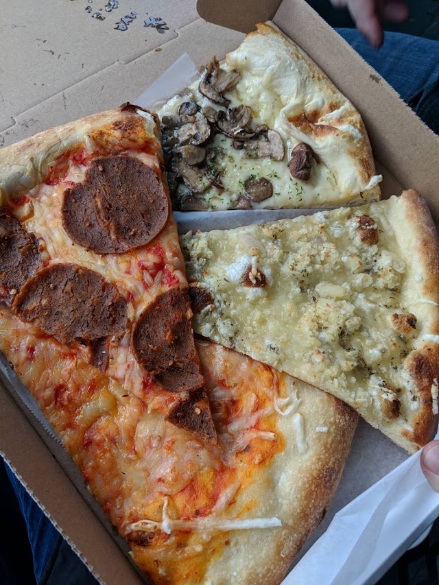 Screamer's Pizzeria
