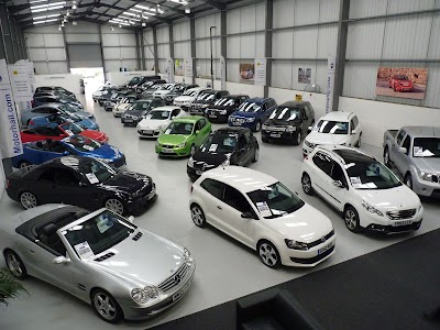 Dymond Cars LLP