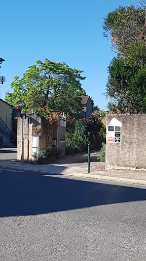 Photo de Domaine De Labarthe GUEST HOUSE à Espère (46090)