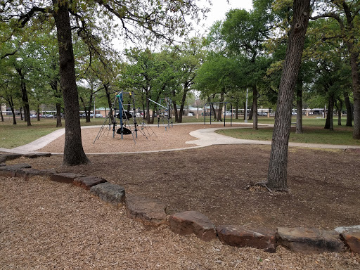 Clarence Thompson Park - Thumbnail