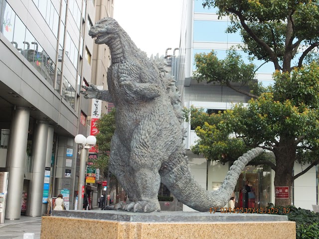 Godzilla Statue