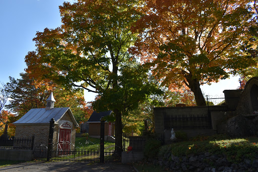 Cimetière Saint-Pierre-de-la-Rivière-du-Sud - Thumbnail