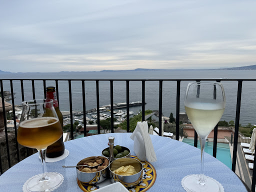 La Terrazza Lounge Bar - Thumbnail