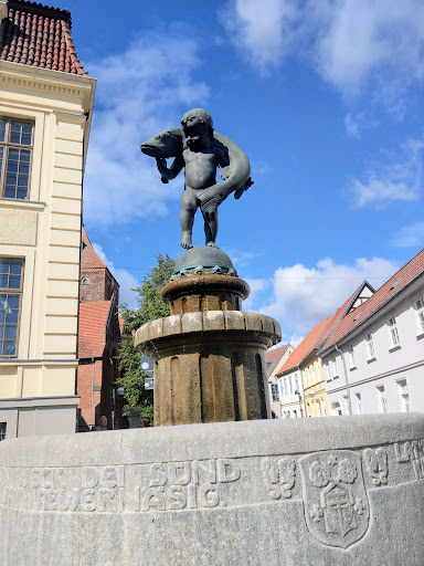 Hechtbrunnen Teterow - Thumbnail
