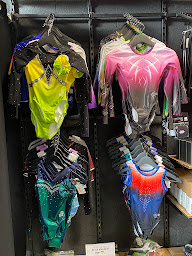 Photo n°10 de SPORTS AND SHOP à Fougères (Société de flocage)