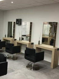 Photo n°16 de Coiffure Art'Tif à Neuf-Brisach (Salon de coiffure)