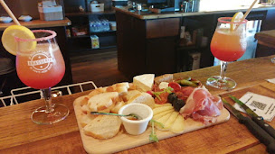 Photo n°73 de Brasserie et bières Artisanales, Pub le Simone à Sainte-Mère-Église (Brasserie)