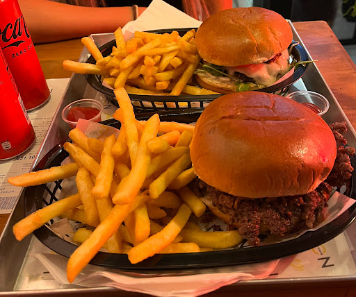 NOVA | Burger • Vom Holzkohlegrill - Thumbnail