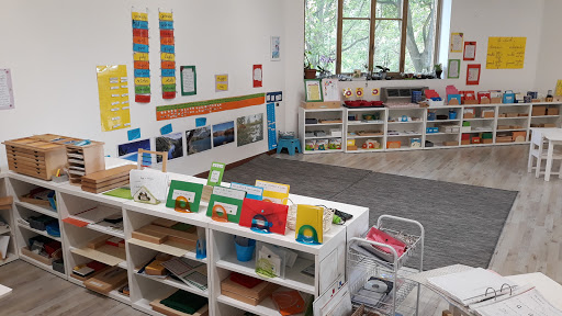 Scuola Montessori Trilingue Almese (Avigliana) - Thumbnail