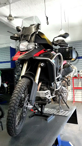 Αξιολογήσεις για το MOTO HOUSE στην Αίγιο - Αντιπρόσωπος μοτοσικλετών