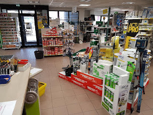 Photo n°1 de Tout Faire-Bricopro Schneider à Triembach-au-Val (Magasin de materiaux de construction)