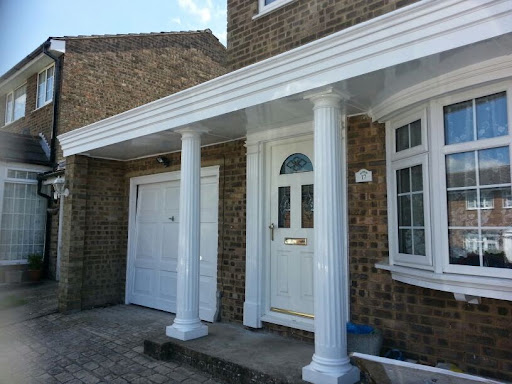 D.W. Decorating - Visual