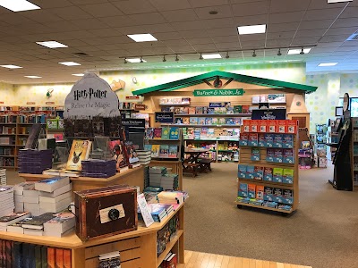 Barnes & Noble