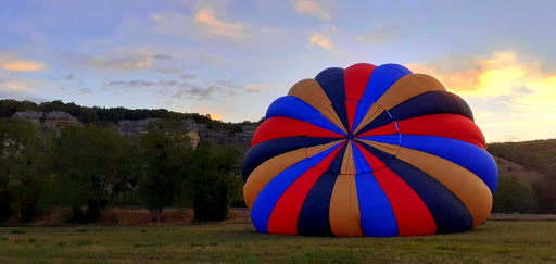 FRANCE MONTGOLFIERES - Bourgogne - Vézelay - vol en montgolfière - Thumbnail