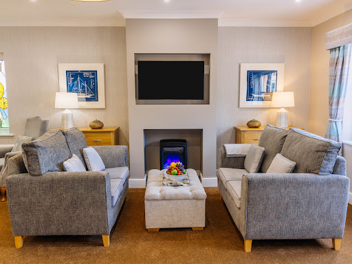 Dedicated nursing home Support in London