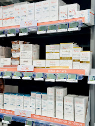 Photo n°6 de Pharmacie Revol à Ferney-Voltaire (Magasin de fauteuils roulants)