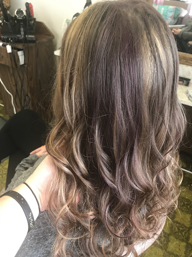 Hairitage House - Thumbnail