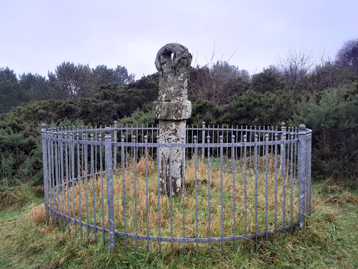 Earl's Cross