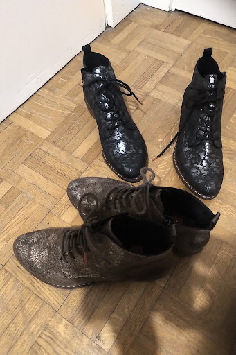 La parisienne de chaussures Gallery - France