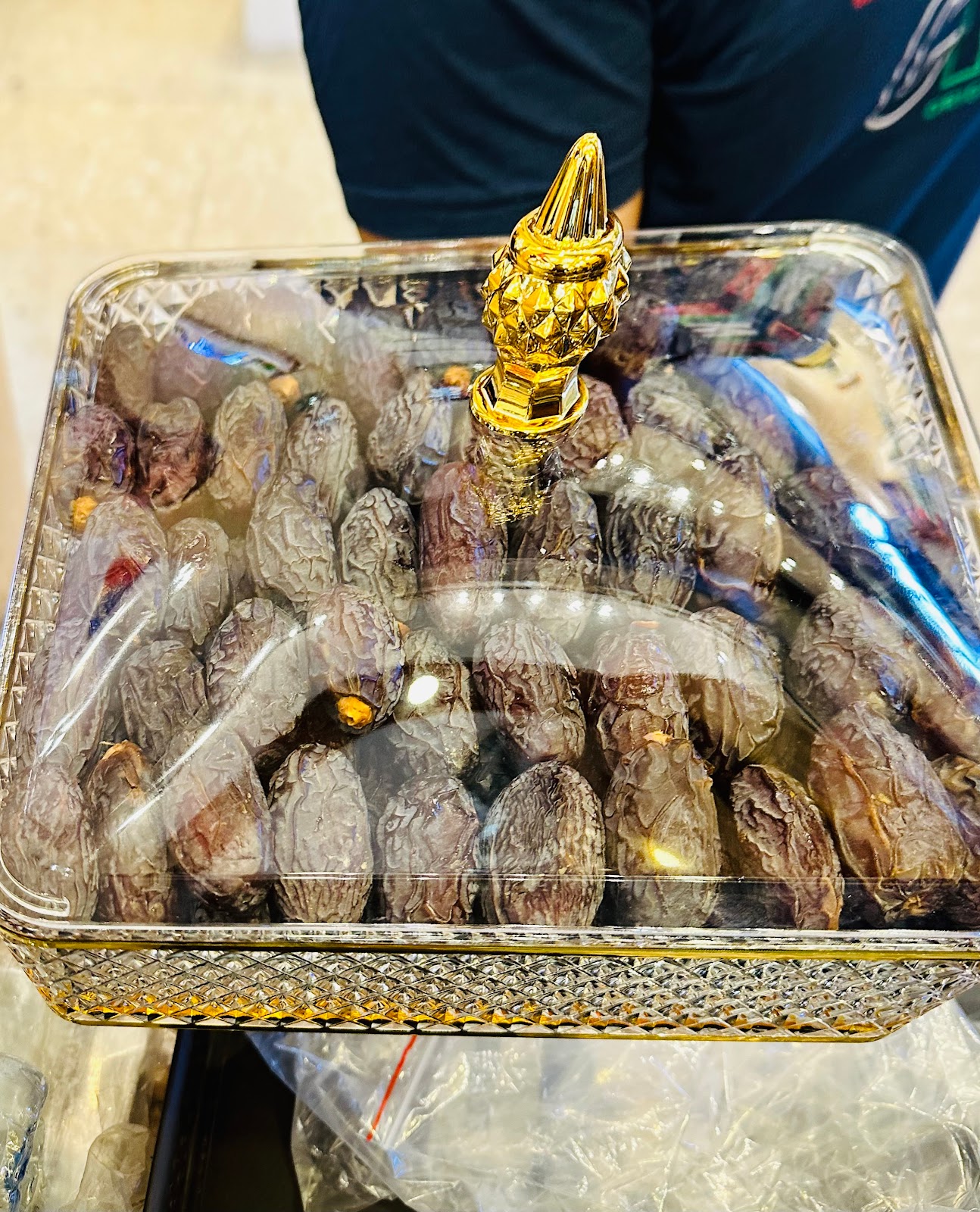 Anwar al Madina dates & honey - صورة 3