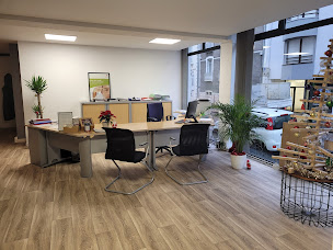 Photo n°1 de Assurance SwissLife Chalon sur Saône - BOULAARES Hind à Chalon-sur-Saône (Compagnie d'assurance automobile)