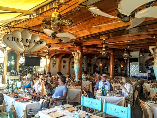 Chez Black - Visual