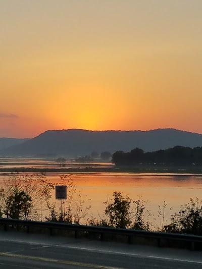 Shady Maple Wildlife Overlook