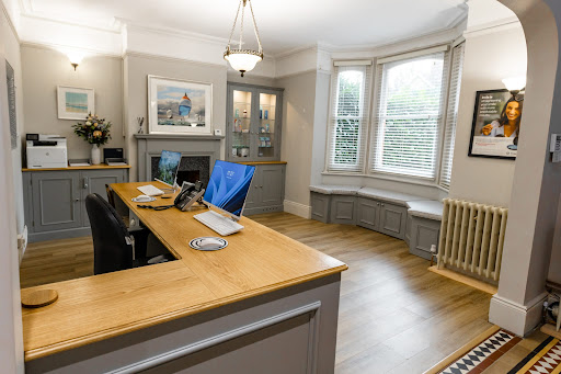 Gwynne Dental - Leading Private Dentist, Basingstoke, Hampshire - Thumbnail