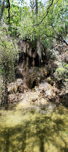 Estacionamiento Cascada Pescaditos - Thumbnail
