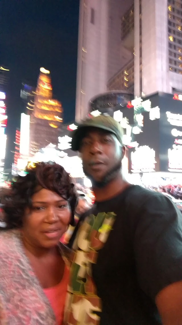 LoL Times Square Comedy Club