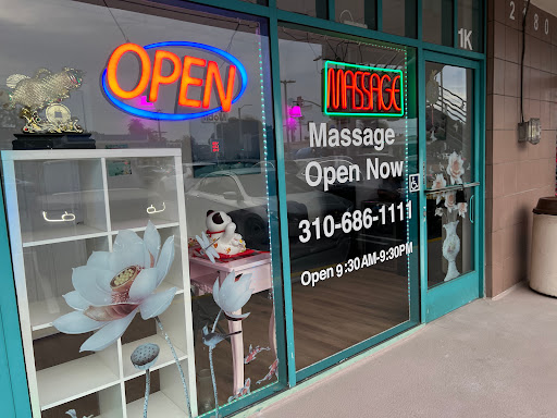 Goldmoon Massage Spa - Thumbnail
